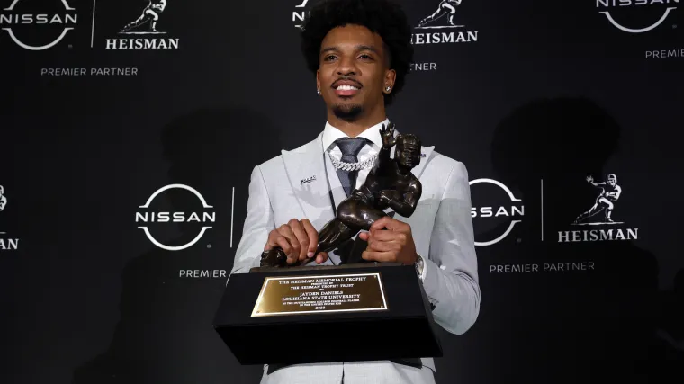 LSU’s Jayden Daniels is The Sporting News 2023 Player of the Year