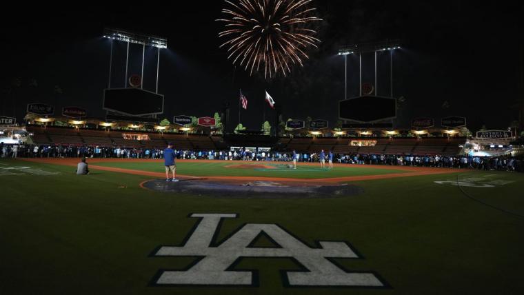 Dodgers urged to part ways with $24 million infielder to afford key free agent