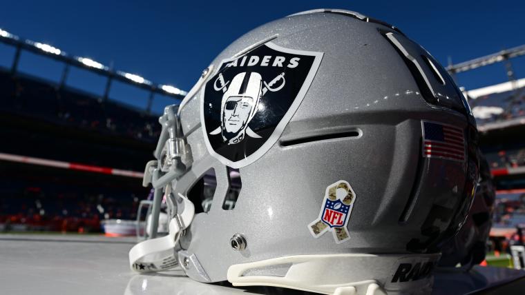 Raiders tabbed as possible landing spot for $112 million superstar quarterback